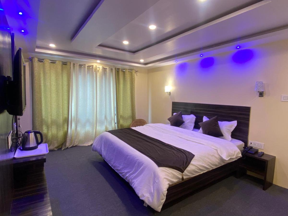 Hotel Amaira Darjeeling  Eksteriør billede